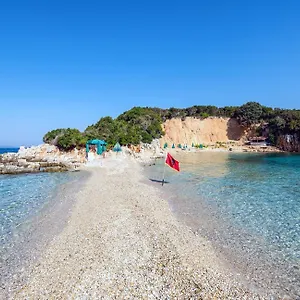 Near The Sea Nano Appartamento Ksamil